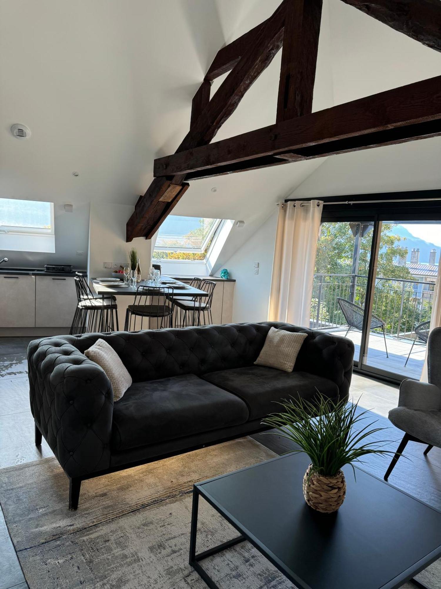 Magnifique Appartement Vue Lac - 5 Personnes Voglans Eksteriør billede