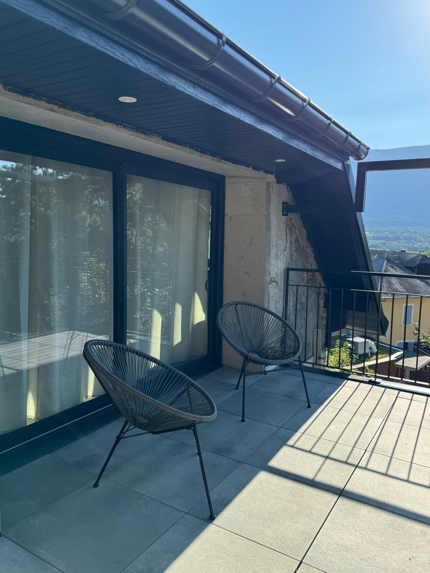Magnifique Appartement Vue Lac - 5 Personnes Voglans Eksteriør billede