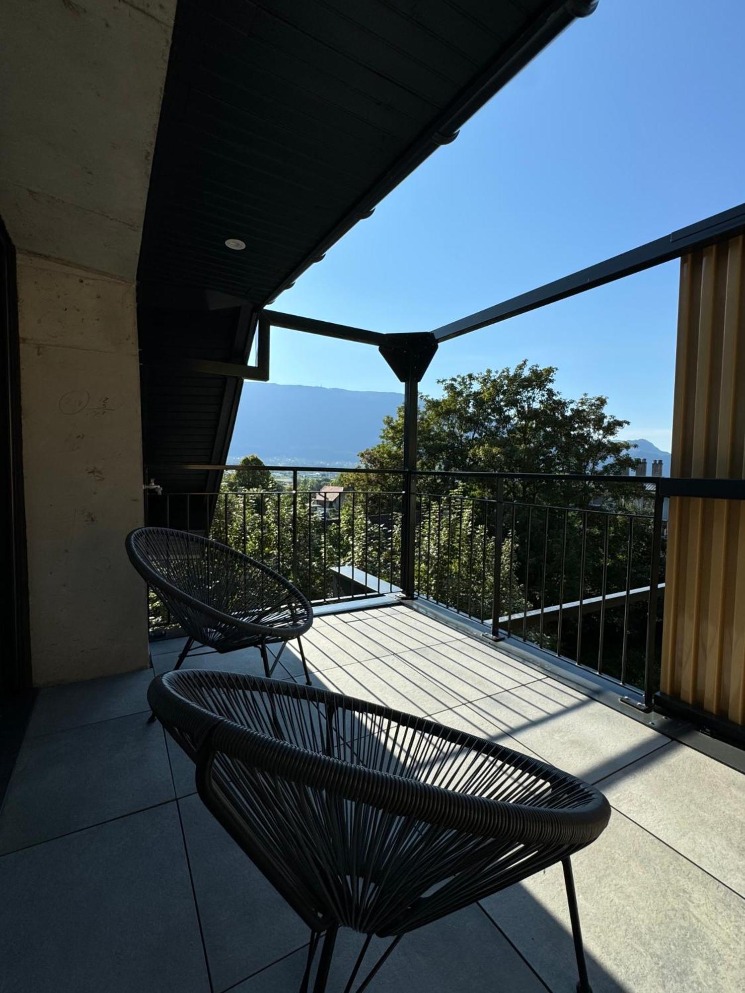 Magnifique Appartement Vue Lac - 5 Personnes Voglans Eksteriør billede