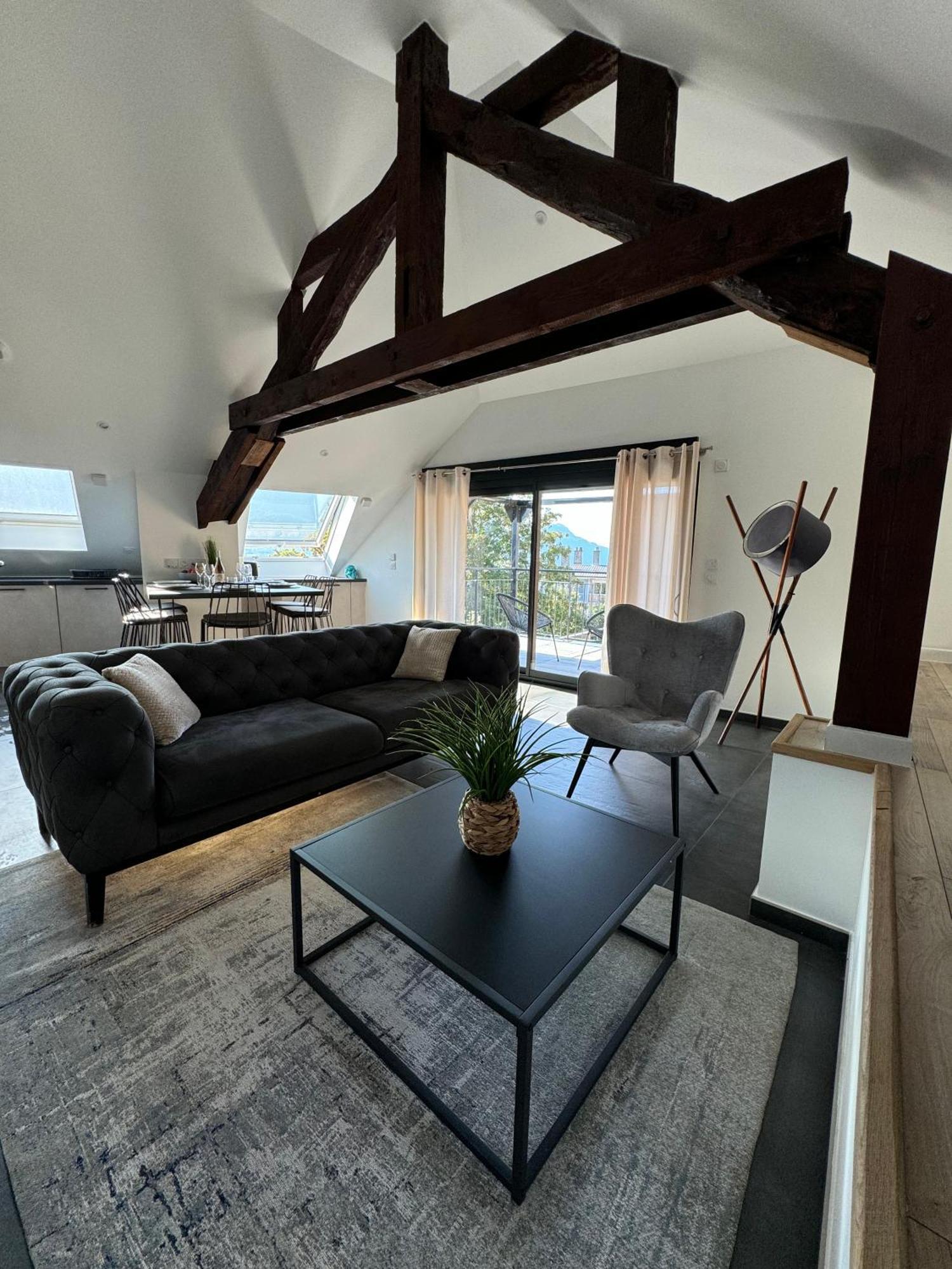 Magnifique Appartement Vue Lac - 5 Personnes Voglans Eksteriør billede